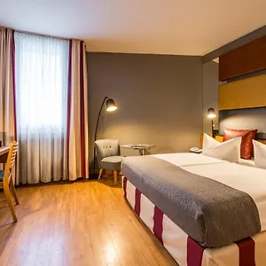 mercure-hotel-berlin-zentrum.find-berlin-hotels.com/